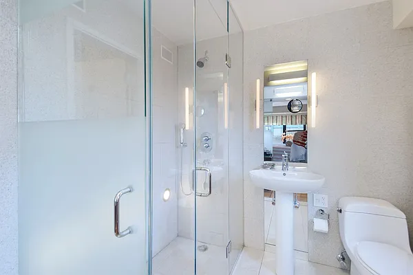 Sold by Corcoran | media 7