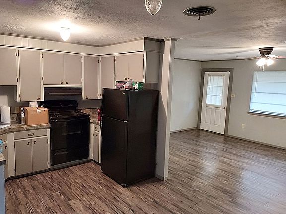 Kitchen/new appliances
