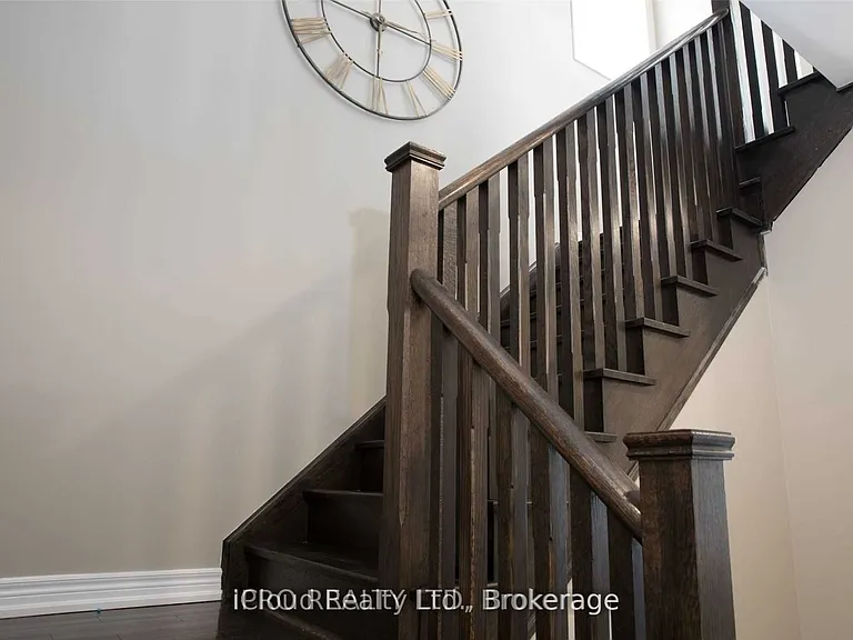5 Chesterwood Cres — Photo 15