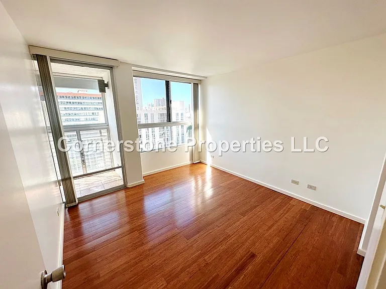 1621 Dole St #903 — Photo 14