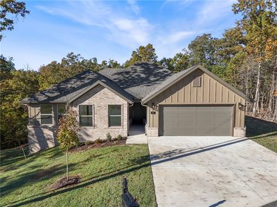 8 Topcliffe Ln, Bella Vista, AR, 72715
