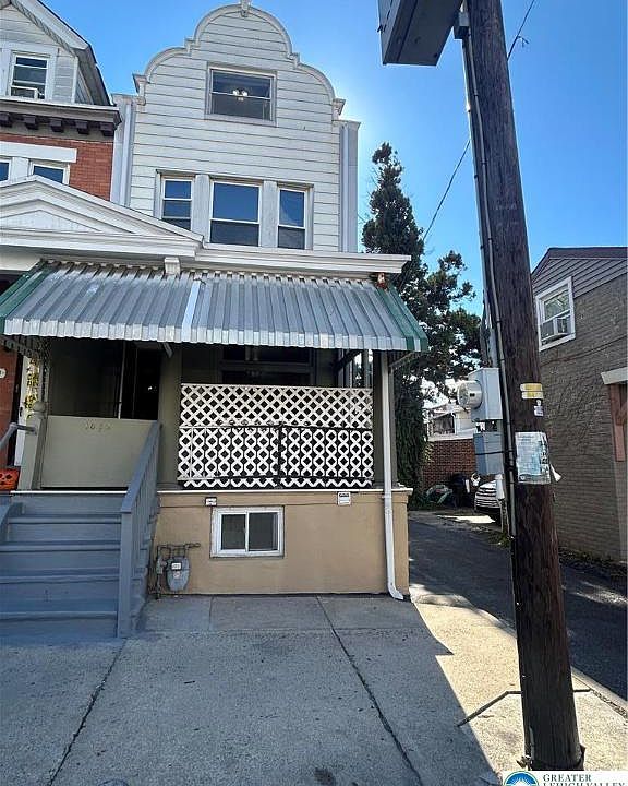 1st image of 1042 W Allen St