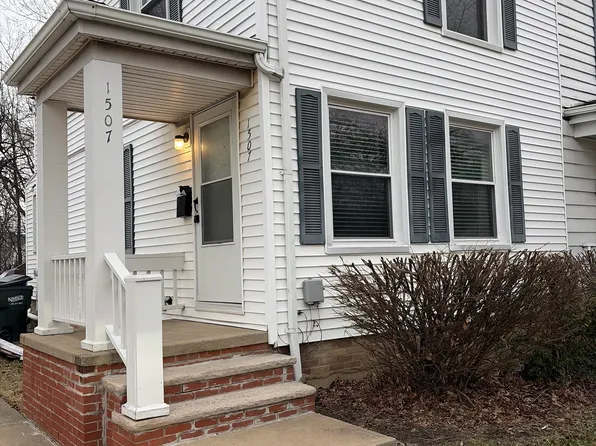 1507 Babbitt Rd, Euclid, OH 44132