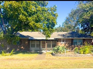 207 W Alabama Ave, Midlothian, TX 76065