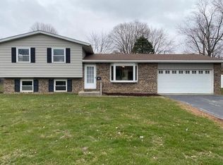 502 Silhavy Rd, Valparaiso, IN 46383