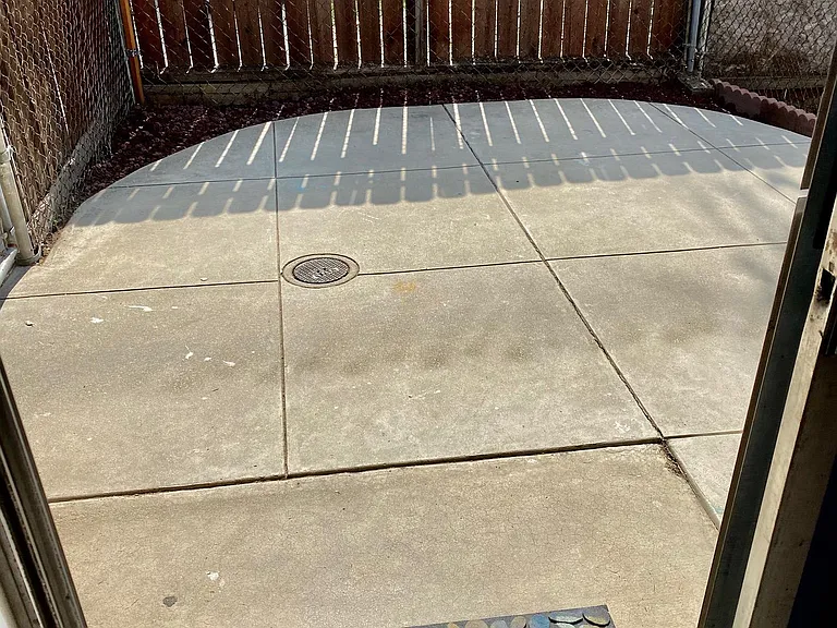 159 S Vermont Ave — Photo 8