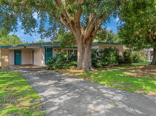 2456 Cortez Avenue, Vero Beach, FL 32960