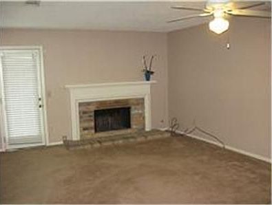 4th image of 16010 Sweetwater Creek Dr