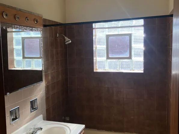 1815 171st St, Hazel Crest, IL 60429