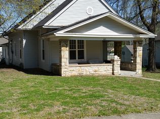 603 N College St, Richmond, MO 64085