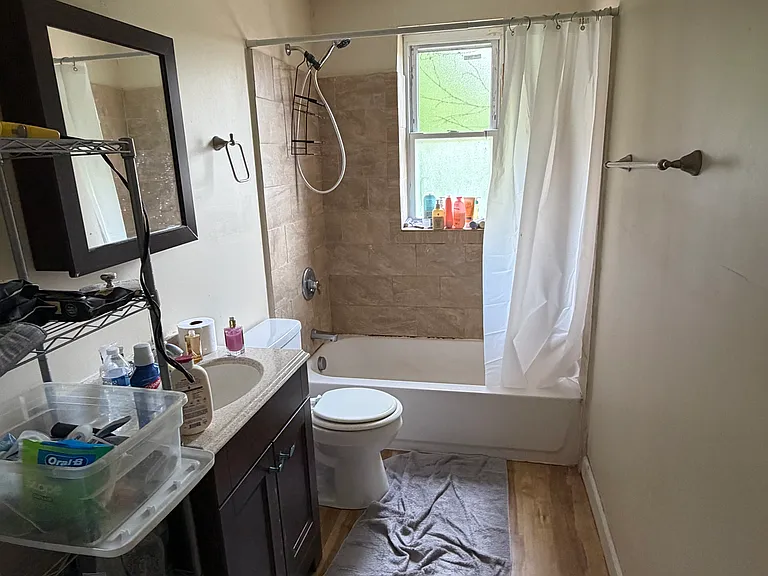 2411 Ohio Ave #2 — Photo 4