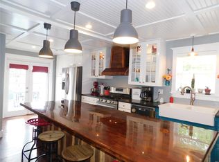 303 E Wilbur St, Bunker Hill, IL 62014