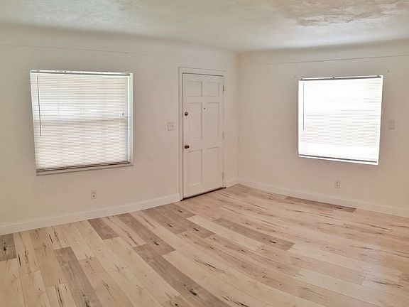 3rd image of 3800 26th St N