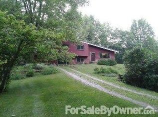 2419 E Skinner Lake Dr N, Albion, IN 46701