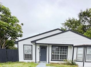 10553 Aquarius Ln, Royal Palm Beach, FL 33411