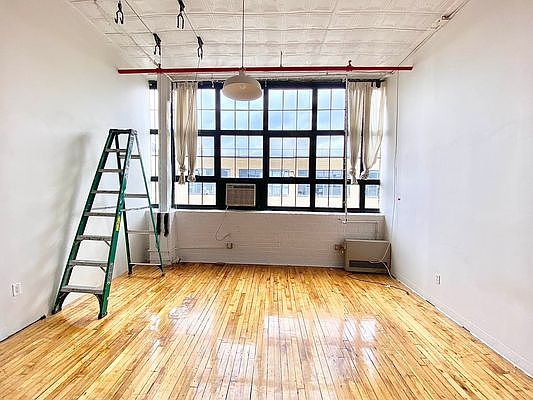 3rd image of 248 McKibben St #16SR