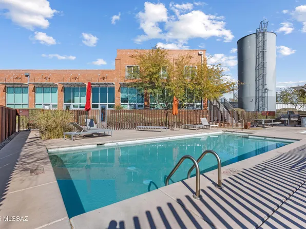 1001 E 17th St #112, Tucson, AZ 85701