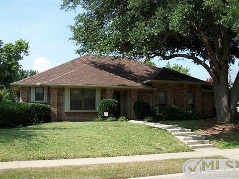 1st image of 1931 Oakbluff Dr