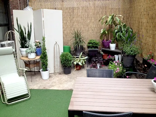 Rented by Veracity NYC LLC | media 21