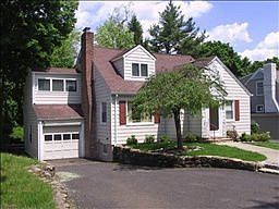 1st image of 17 Dawson Ave