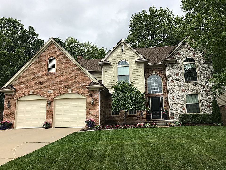 1st image of 45736 White Pines Dr