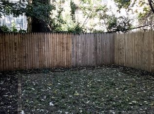 94 Macon St, Brooklyn, NY 11216
