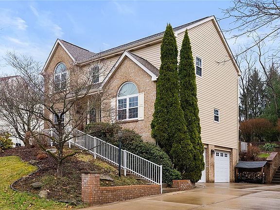 4th image of 508 Saint Phillips Ct