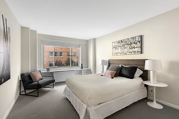 Sold by Compass | media 22