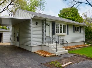 2530 W Cheyenne Rd, Waukegan, IL 60087