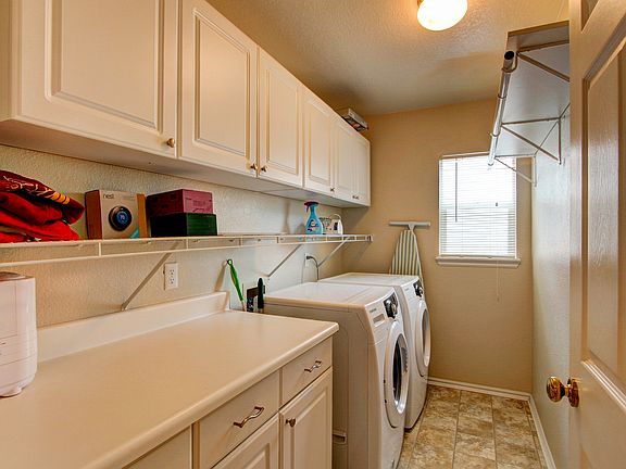 Laundry Rm w/counter space