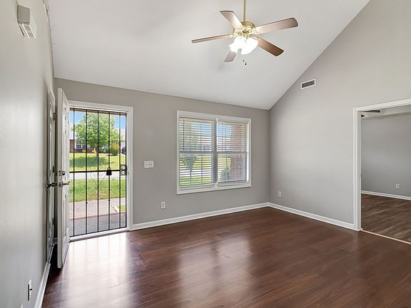 4th image of 7031 Bridgewater Dr
