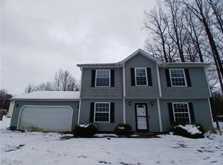 1643 Glenview Ave, Madison, OH 44057