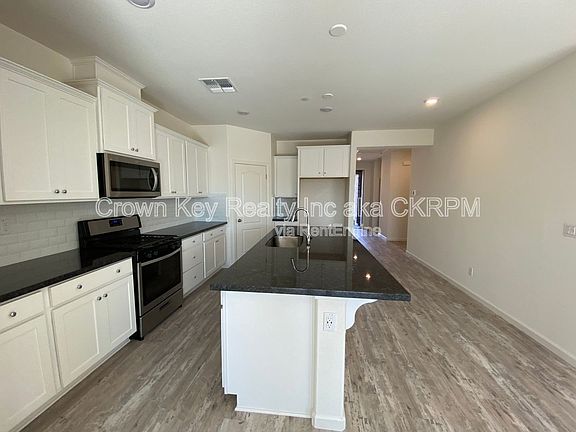 5th image of 2898 Tostalinda Dr