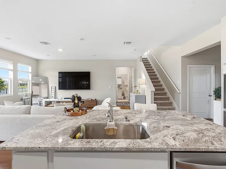 33702 Garden Sage Isle — Photo 34