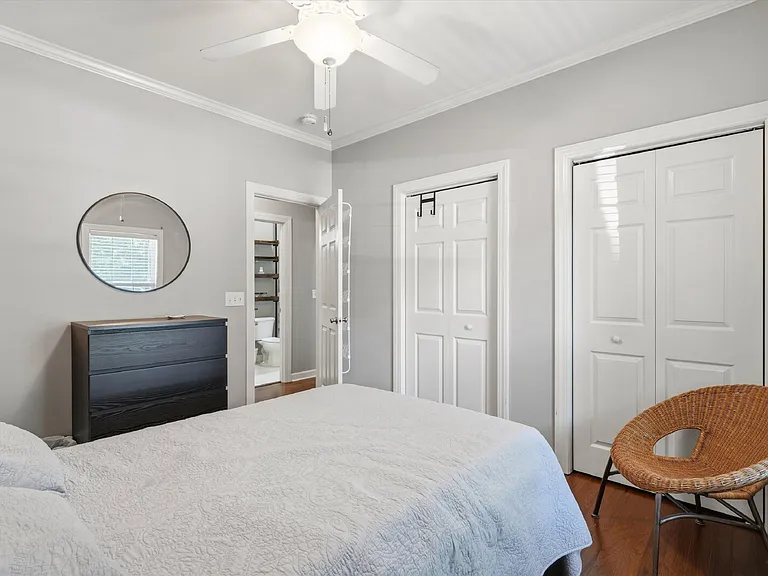 1202 Grove Park Dr — Photo 16
