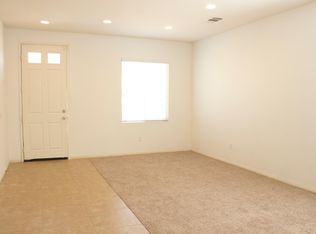 14015 Zircon St, Hesperia, CA 92344