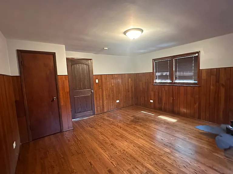 307 N Lake St — Photo 16