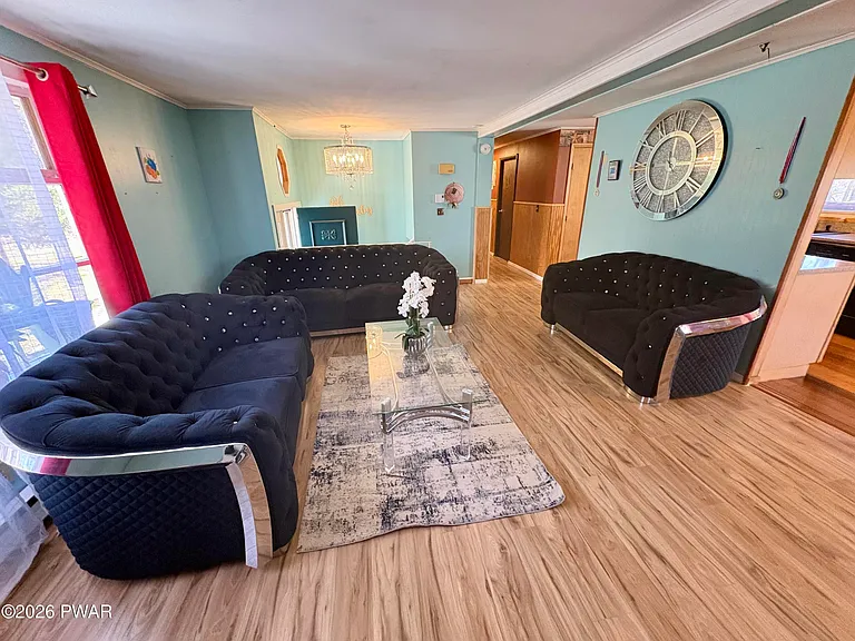 2193 Spring Dr — Photo 7