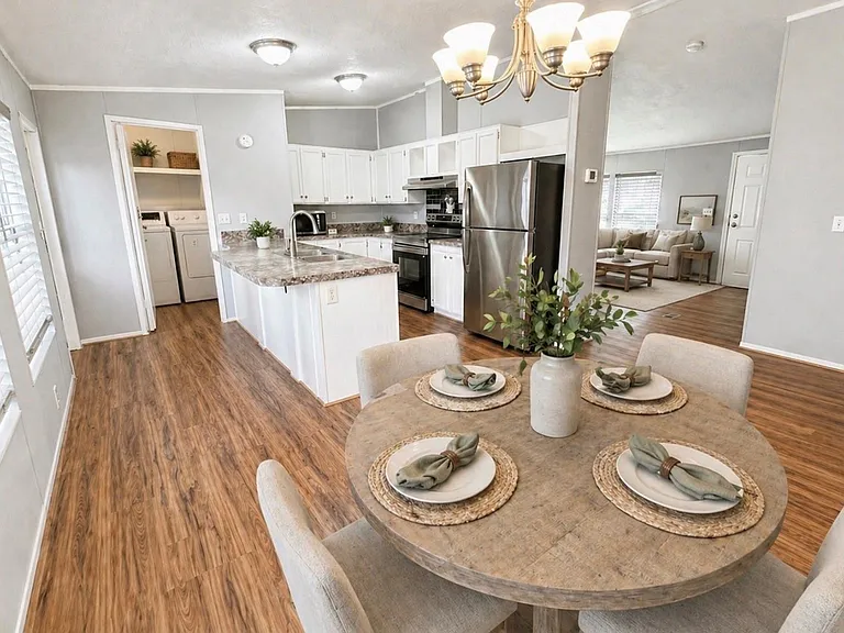 33114 McKinley Cir — Photo 12