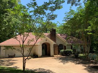 306-A East Dr, Vicksburg, MS 39180