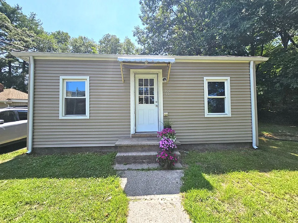 916 Middle St #915