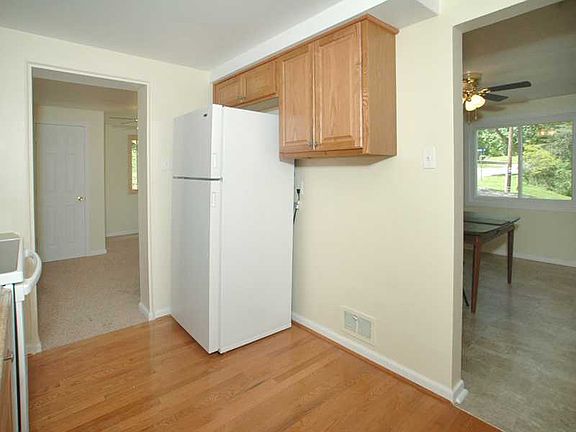 3rd image of 11505 Althea Dr