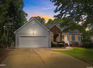 6905 Whittlesea Pl, Raleigh, NC 27616