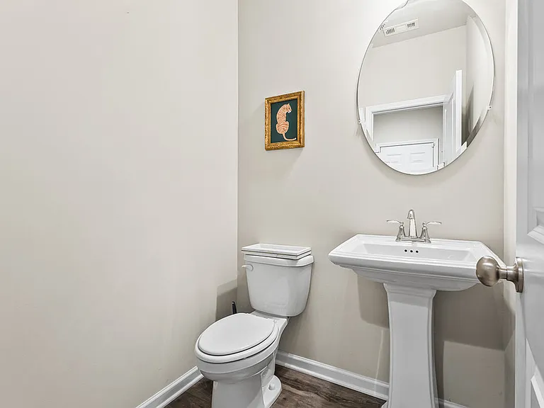551 Monticello Blvd SE — Photo 9