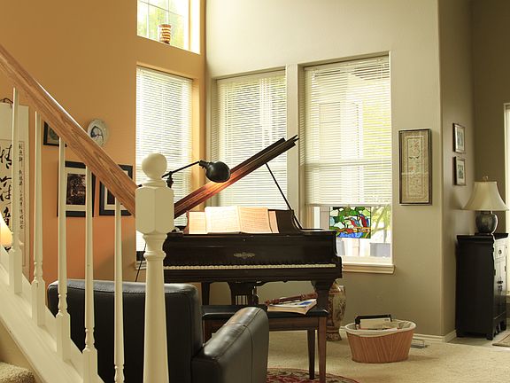 Entry parlor
