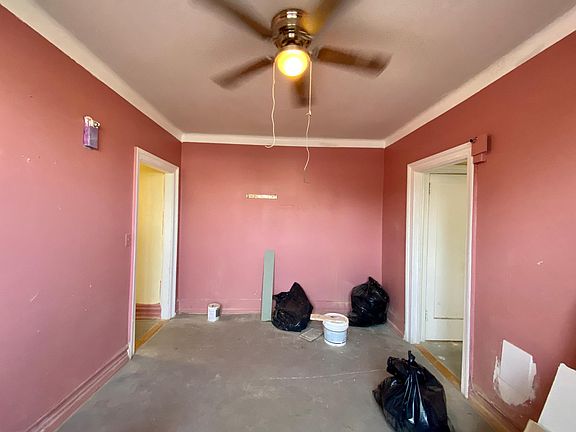 4th image of 6423 11th Ave #B2