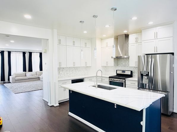 2608 Logan Wood Dr