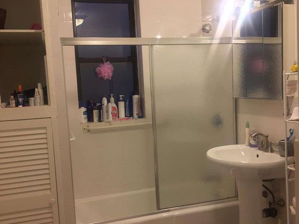 1st image of 215A Saint Paul St