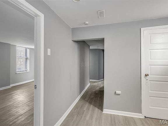 5th image of 3325 Chippewa St