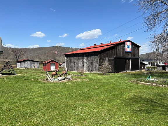 3rd image of 1495 Muses Mill Rd